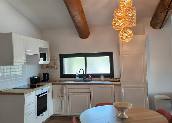 Ma Maison Aux Angles Calme Climatisee