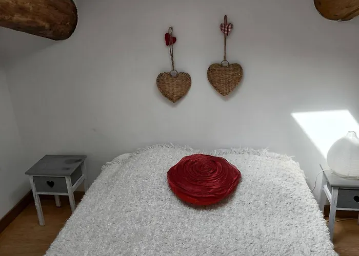 Дом отдыха Ma Maison Aux Angles Calme Climatisee